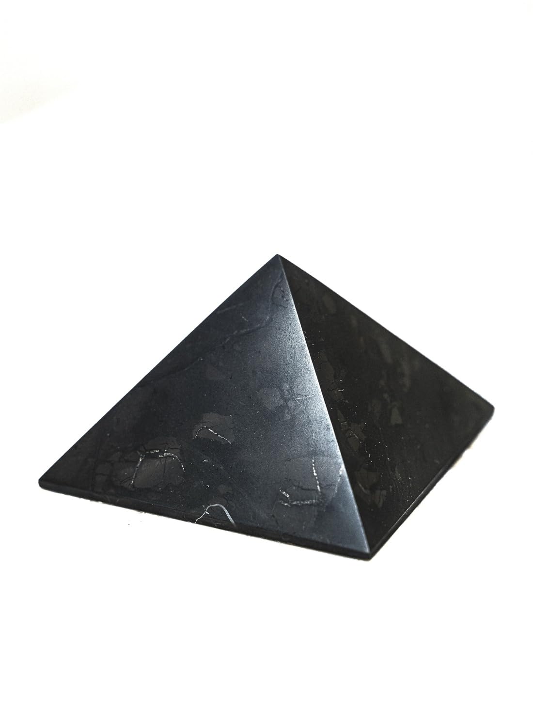Shungite Club Polished Shungite Pyramid 100 mm (3,94 inches) Healing Crystal Desk Decor Shungite Stone for Home Positive Energy 