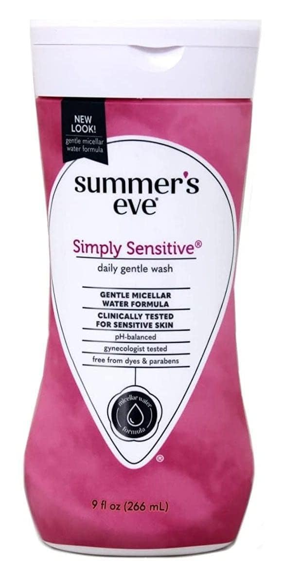 Summer's Eve Cleansing Wash | Simply Sensitive | 9 Ounce | pH-Balanced | Dermatologist & Gynecologist Tested