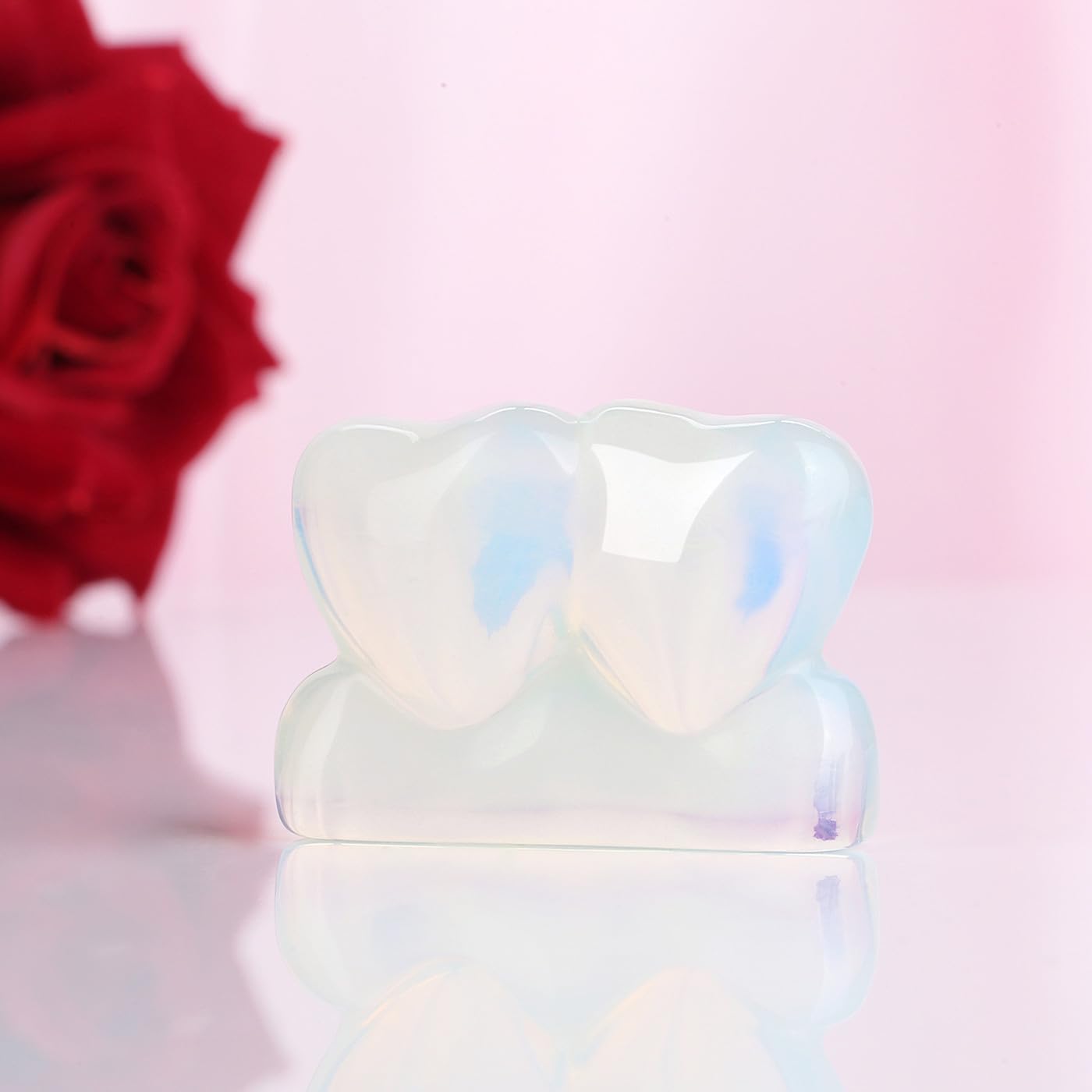 ZHIYUXI 1.8'' Opal White Crystal Double Heart Stone Healing Crystal Heart Shaped Rock for Desk Decor Healing Crystals Polished R