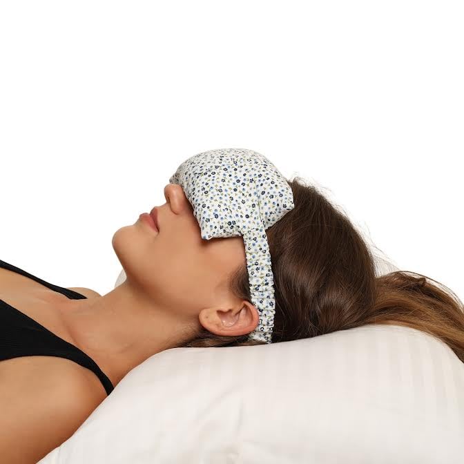 Oscar Home Lavender Eye Pillow For Relaxation, Yoga, Sleeping, Weighted Eye Mask Heated For Headache, Sinus, Dry Eyes Relief, Mo