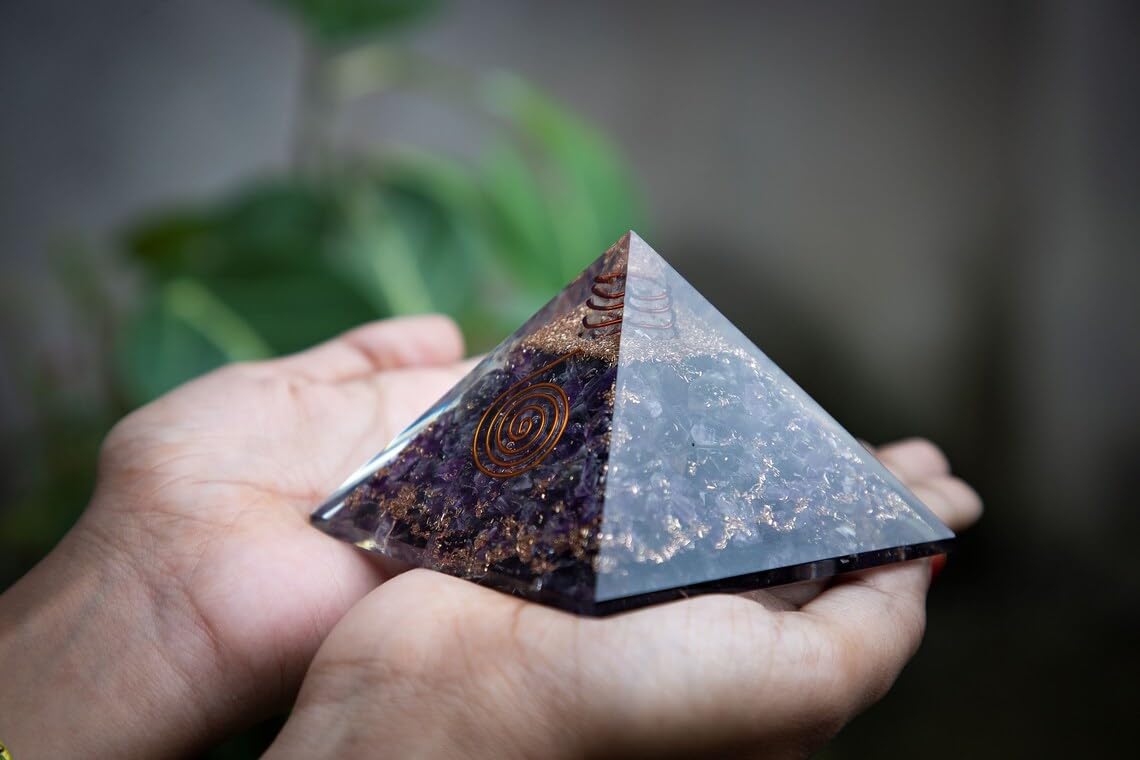 Orgone Pyramid-Orgonite Healing Crystal Pyramid-For Positive Energy & Protection, Crystal Gift For Women -Home & Office Crystal