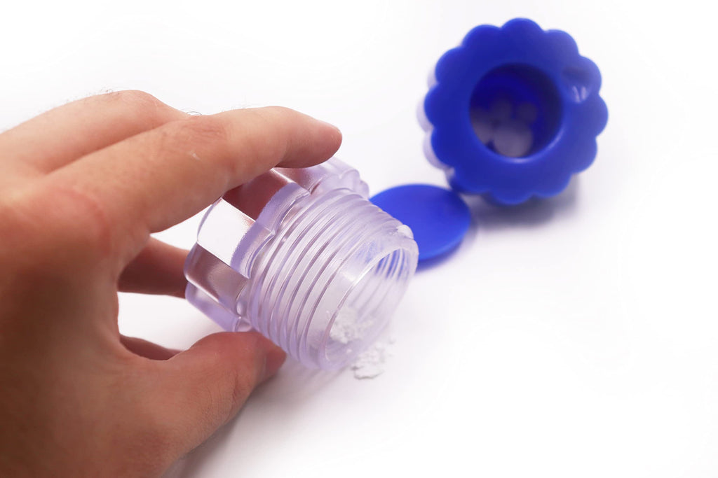 KMINA - Pill Crusher Grinder Fine Powder (x2 Units), Vitamine for Small or Large Pills, Manual Medicine, Tablet Elderly
