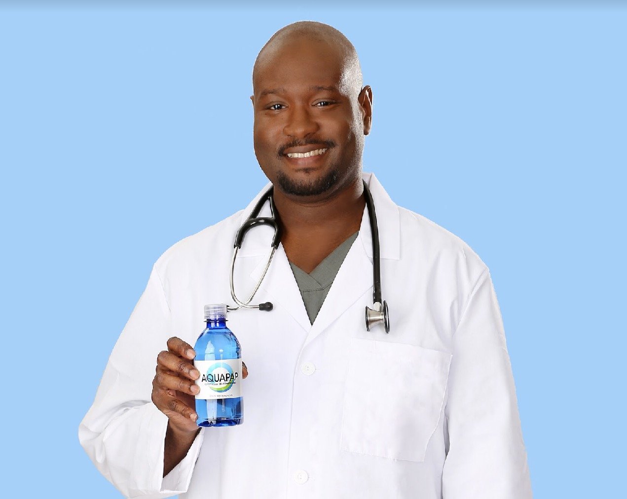 AQUAPAP 8 Ounce 8 Pack Vapor Distilled CPAP Water | for use with Resmed and Respironics Machines