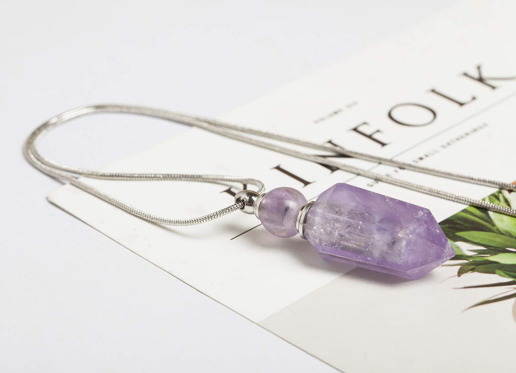 AMOYSTONE 1P Natural Amethyst Necklace Long Chain, Healing Oil Crystals Perfume Necklace Aromatherapy Bullet Shape Pendant Women