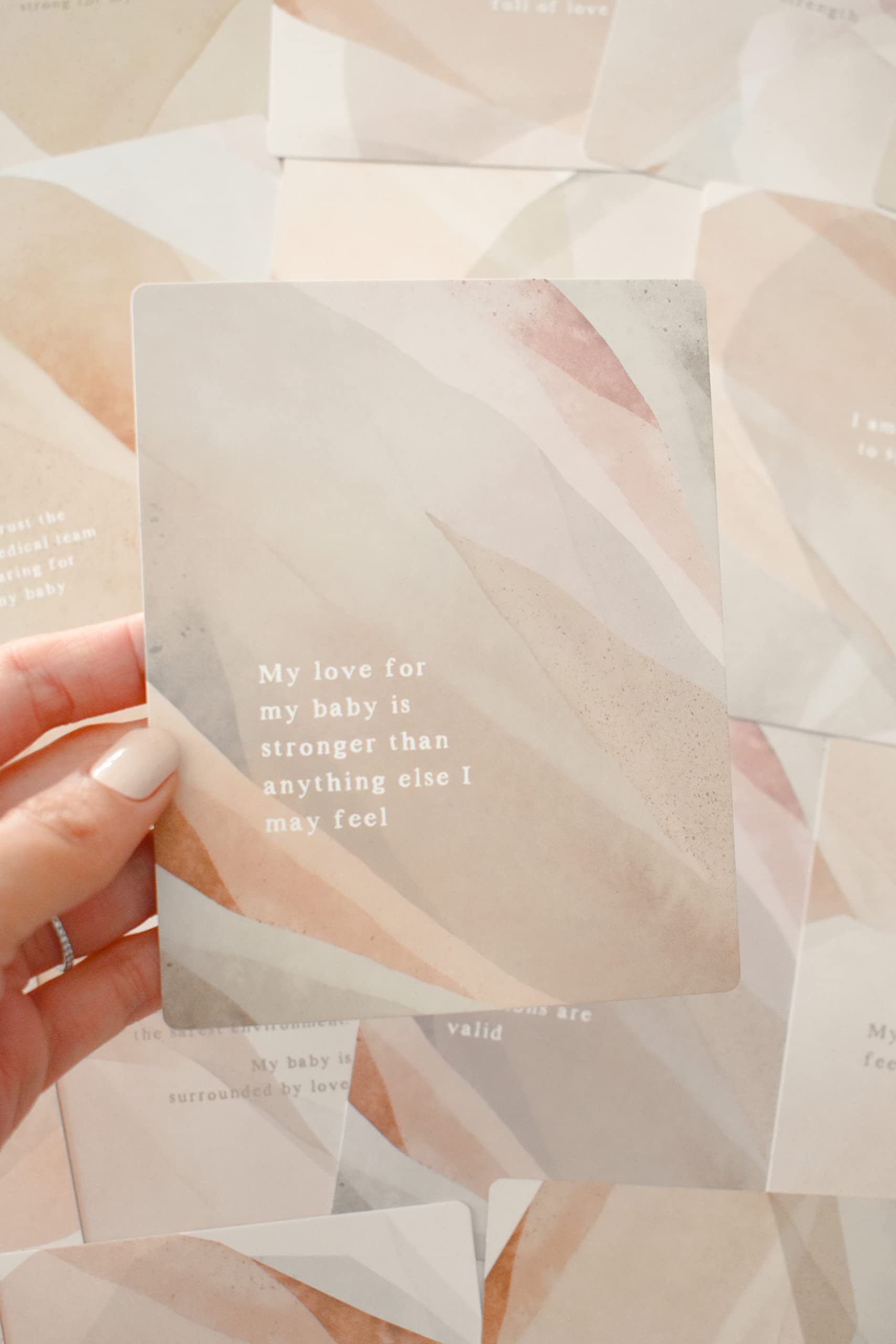 NICU Mama Affirmations - A Soothing and Warm Gift of 20 Encouraging Affirmation Cards to Support NICU Moms Through their Neonata