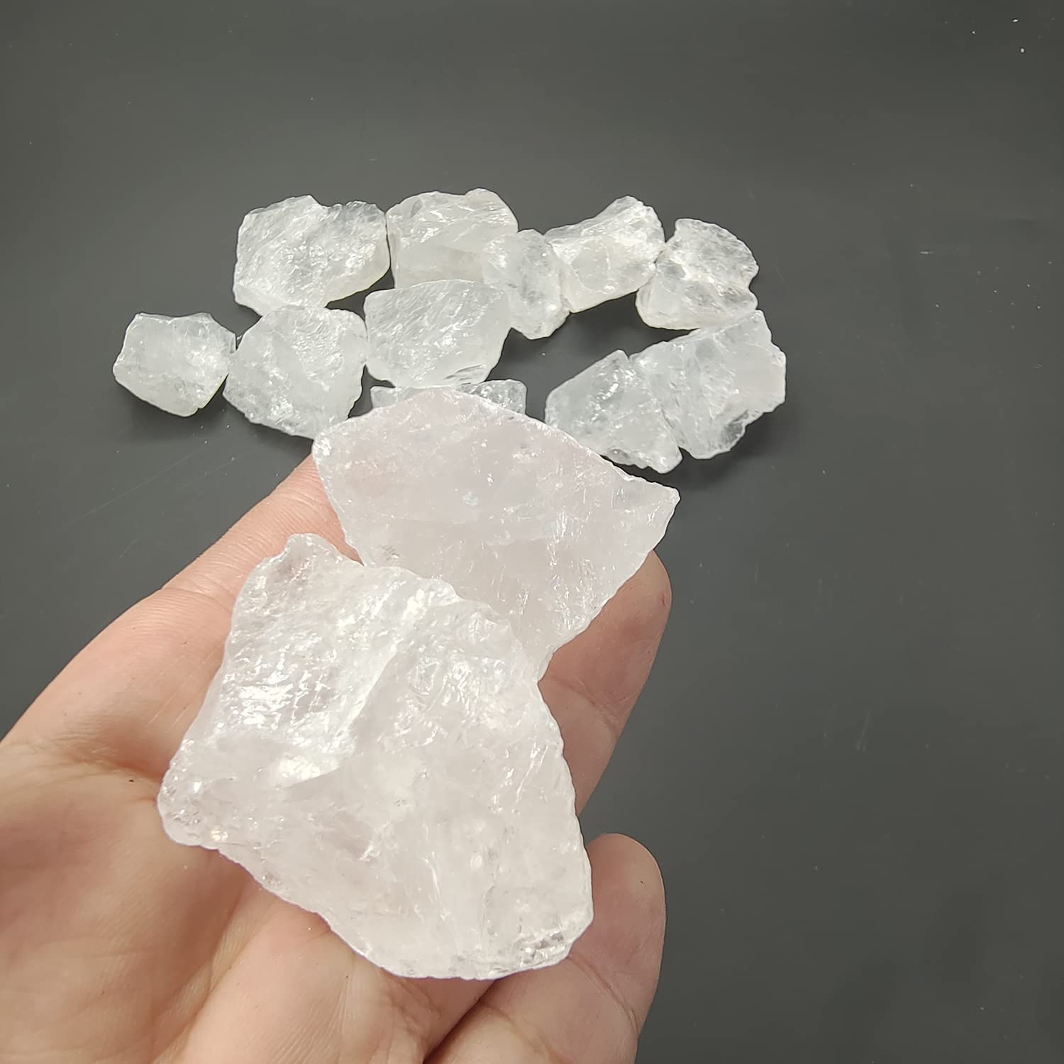 HaoChong 250g White Quartz Rough Stones Bulk Natural Raw Quartz Crystal Fountain Rocks for Cabbing,Tumbling,Polishing,Wrapping,
