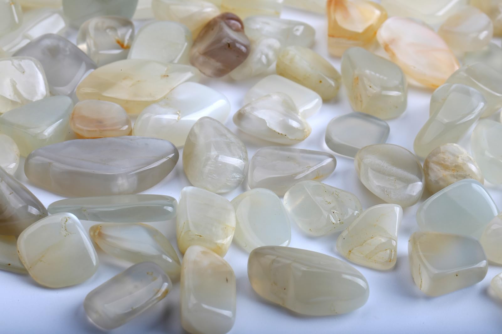 ZenQ 1 lb White Moonstone Tumbled Stone Chips Crushed Natural Crystal Quartz Pieces