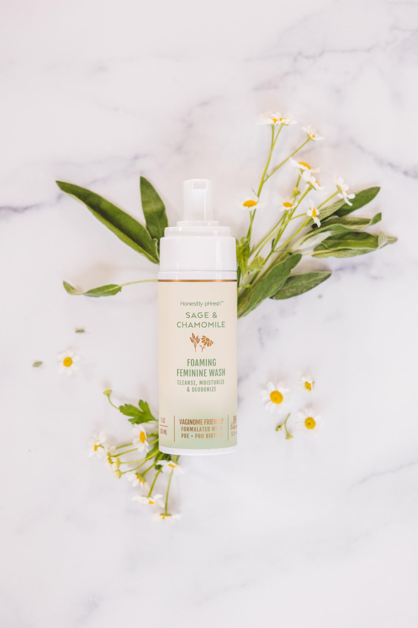 Honestly pHresh Natural Prebiotic & Probiotic Foaming Feminine Wash, pH Balanced with Essential Minerals, Safe for Sensitive Ski