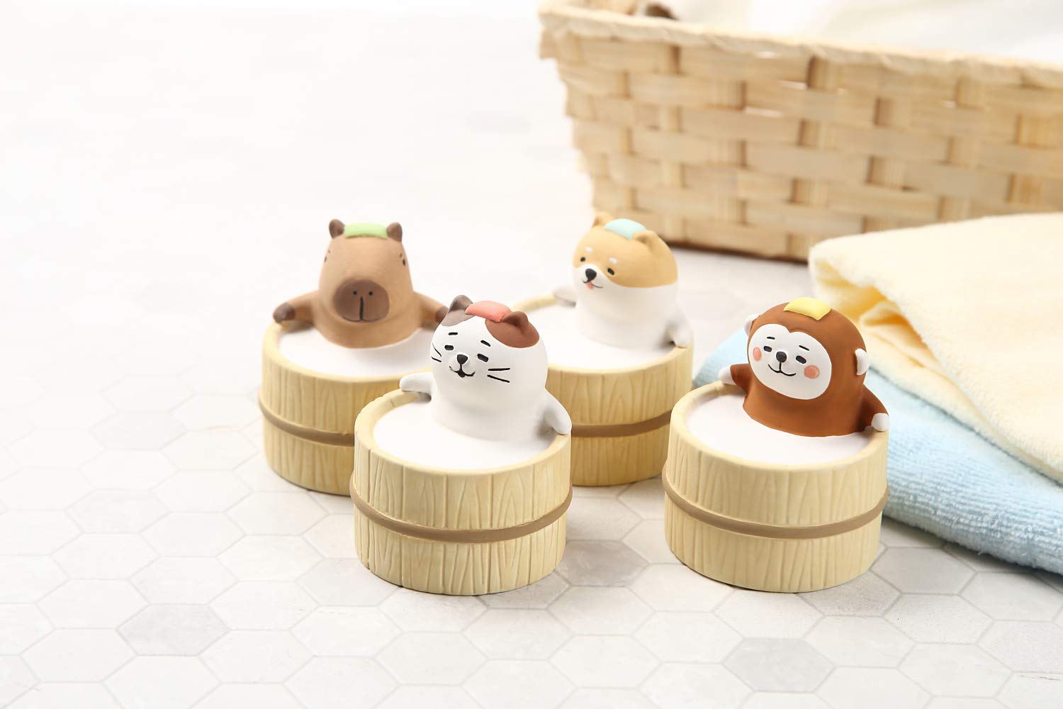 Aroma Ceramic Stone Diffuser [Japan Import] Aromatherapy Essential Oil Diffuser, Non Electric, Passive, Unique, Cute, Animal, De