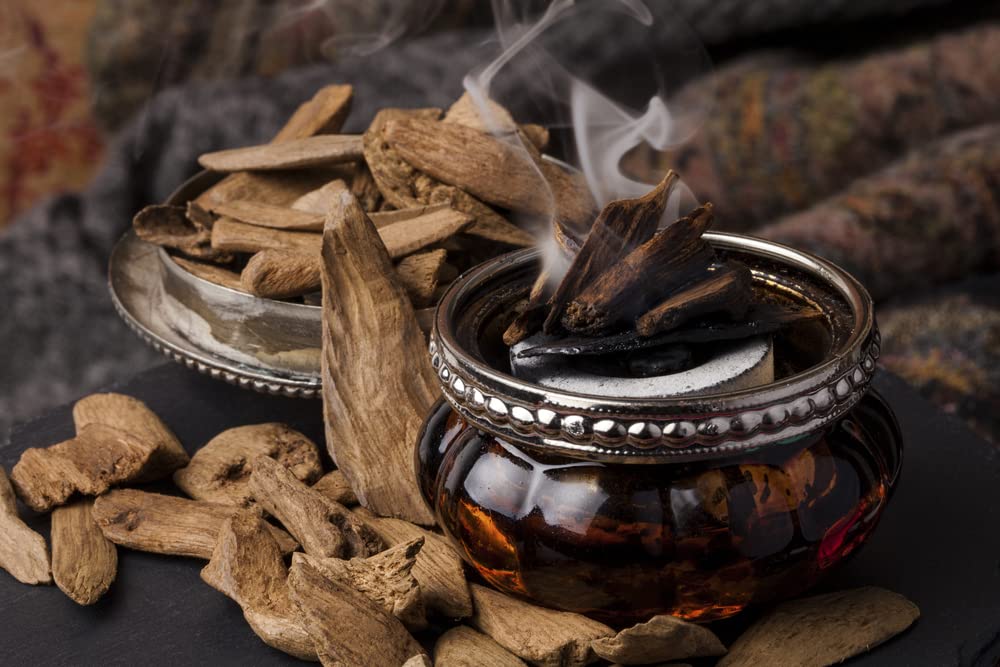 SVATV OUDH/Agarwood Essential Oil 10 ml