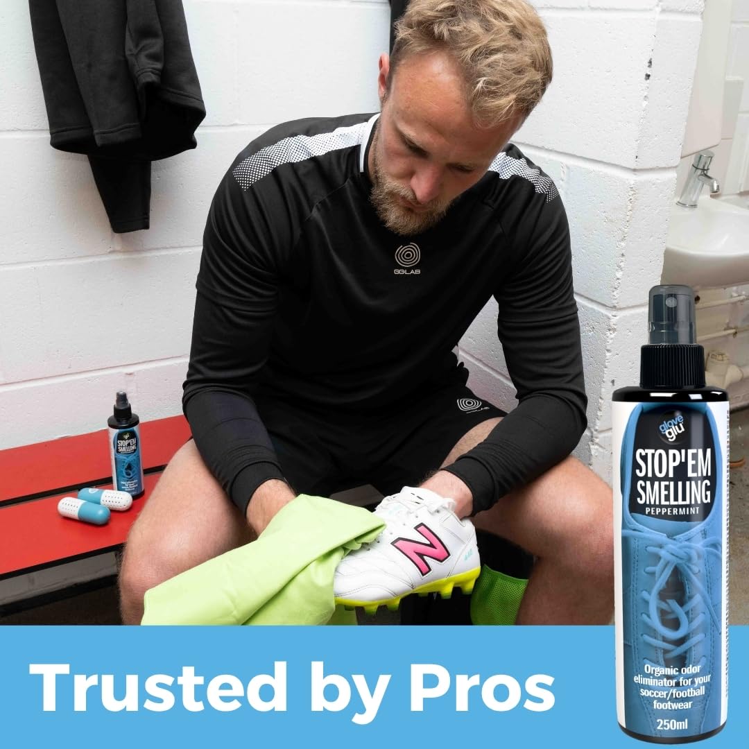 Clean Kick Stopem Smelling Organic Odour Eliminator for Soccer Boots, 250ml, Athletic Footwear Deodouriser with Peppermint Scen