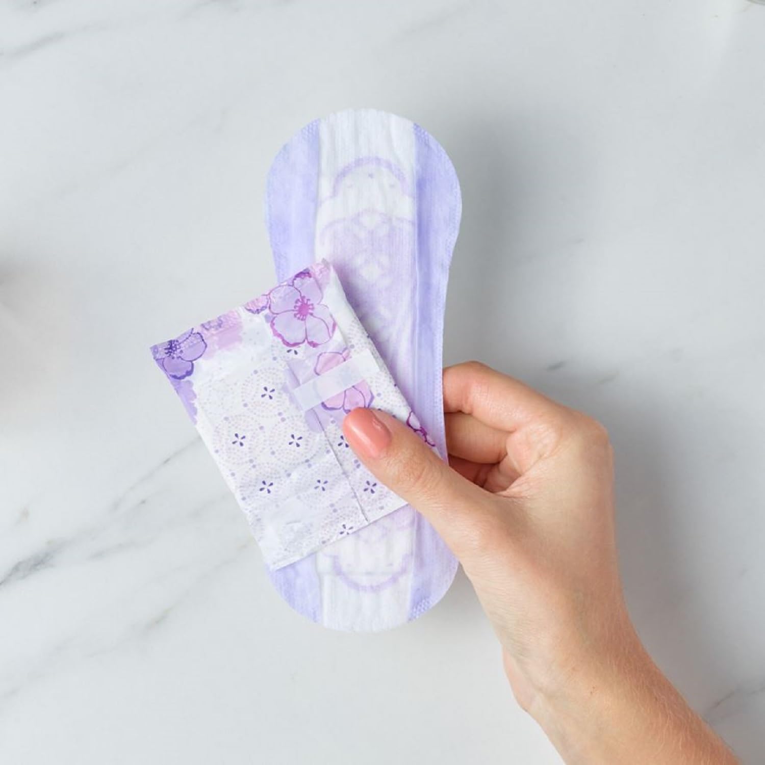 Always Discreet Bladder Protection Very Light, 44 Liners, Pack of 2.