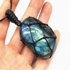 AITELEI Natural Labradorite Crystal Necklace Healing Chakra Pendant with Hand-Woven Rope Labradorite Palm Stone Moonstone Healin