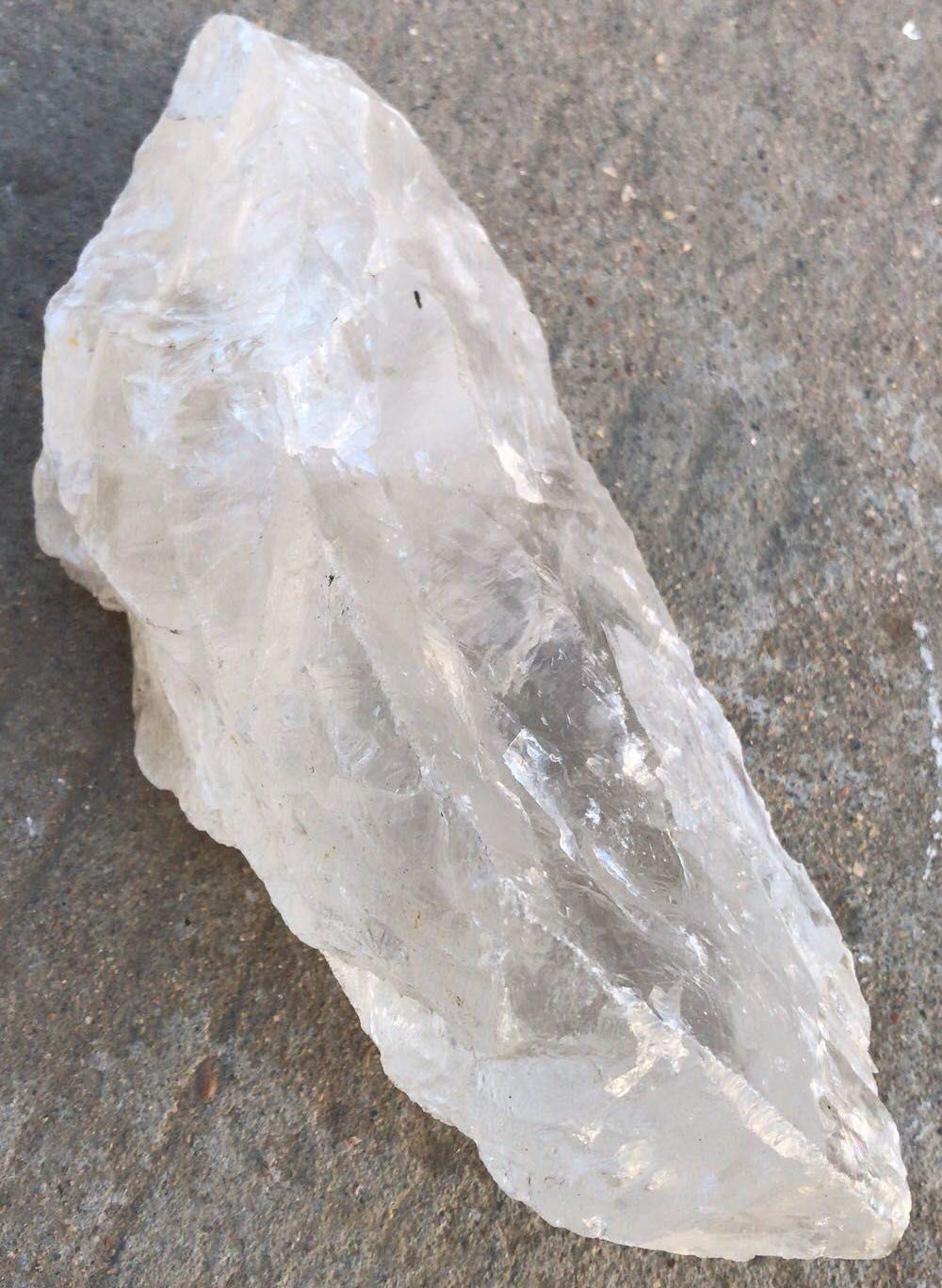 Luckeeper Healing Crystal Wands 2 Clear Quartz Crystal Obelisk | Polished 6 Faceted Reiki Chakra Meditation Therapy
