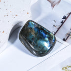 mookaitedecor Natural Labradorite Stone Slab Specimen, Irregular Polished Self Standing Palm Stone for Meditation Home Decor Cry