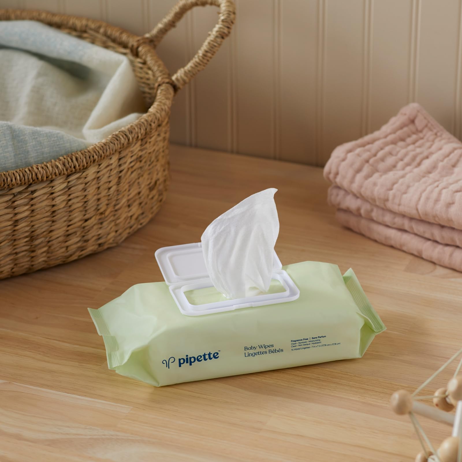 Pipette Baby Wipes - 100% Plant-Based Fibers and Plant-Derived Moisturizers, Water-Based (Fragrance-Free, 288-Count)