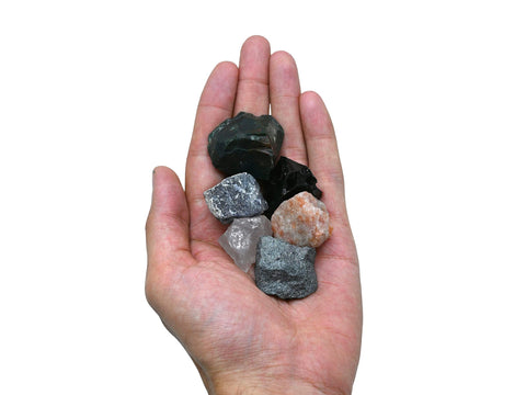 Crystals for Pregnancy, Set of 6 Blood Stone, Iolite, Hematite, Rose Quartz, Black Obsidian and Sunstone Healing Crystals and St