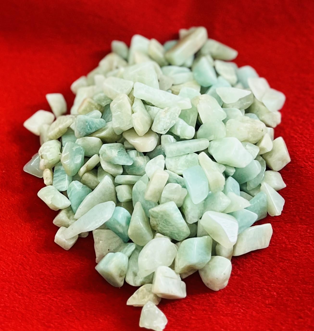 Indian Consigners Natural Crushed Polished Tumbled Gem Stone Chips, Decoration & Healing Crystals (Black Obsidian)