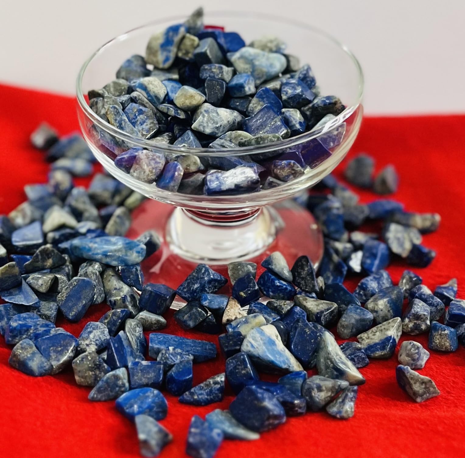 Indian Consigners Natural Crushed Polished Tumbled Gem Stone Chips, Decoration & Healing Crystals (Lapis Lazuli)