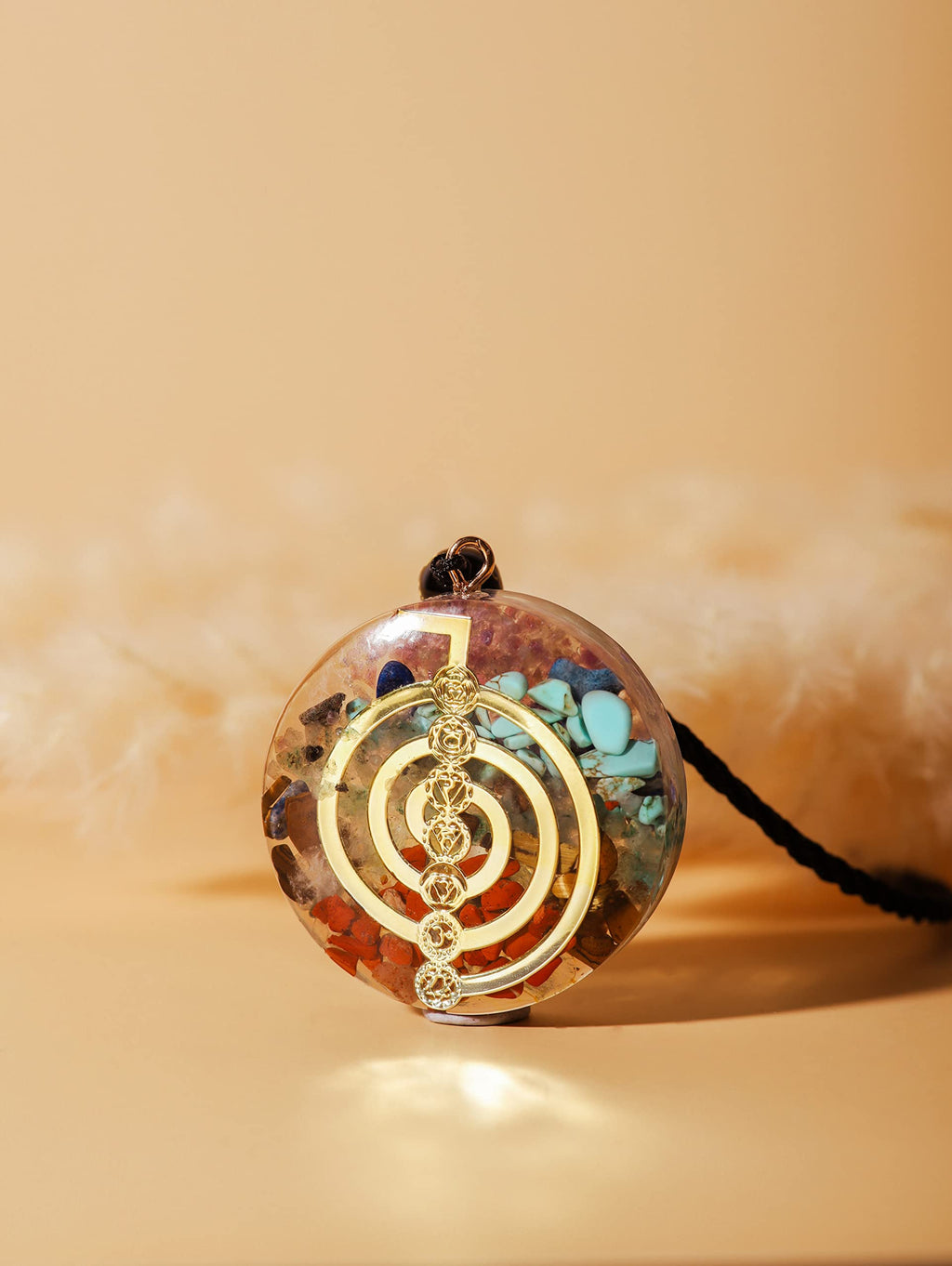 MINACHI Orgone Necklace, 7 Chakra Orgonite Pendant for Spiritual Healing and Positive Energy Meditation