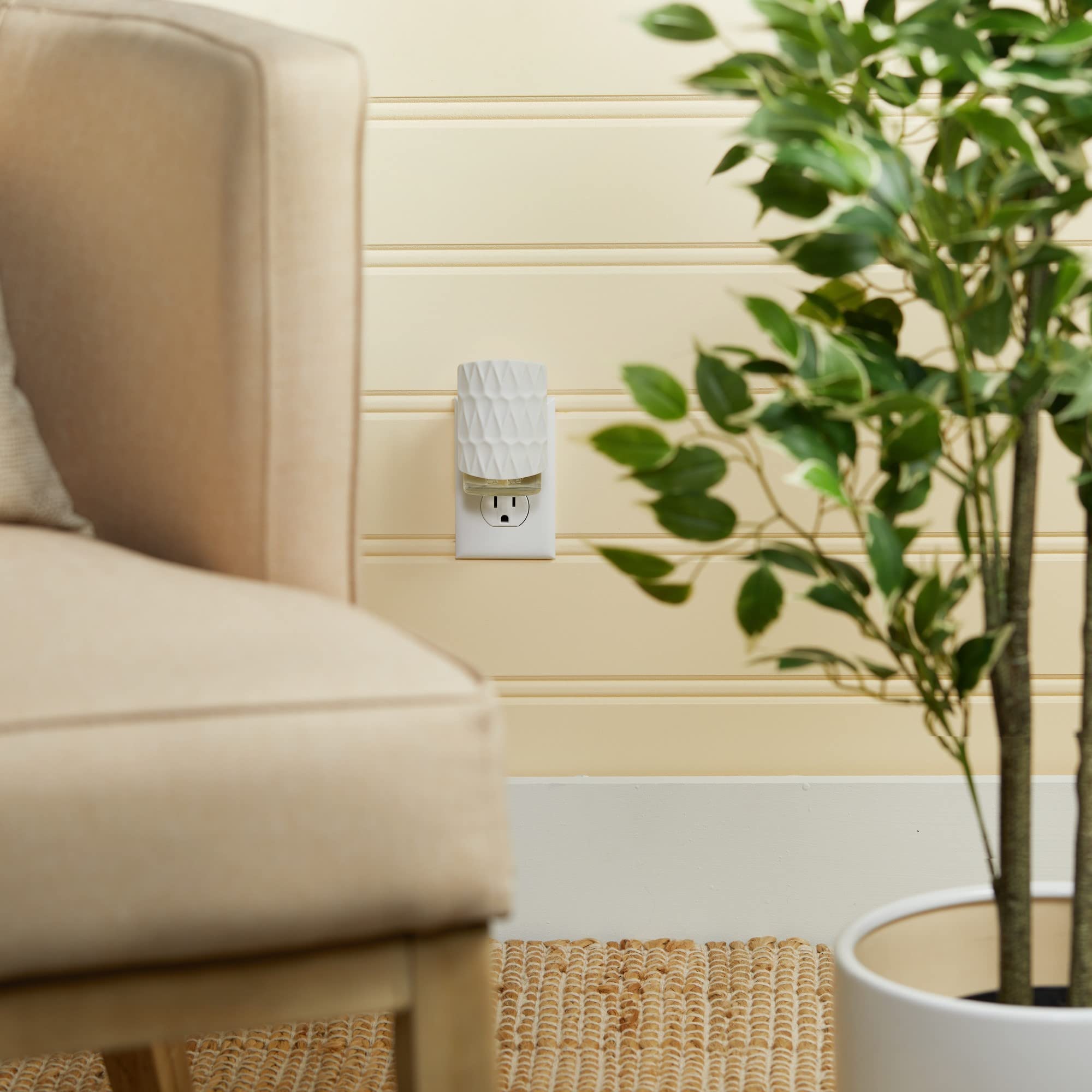 Yankee Candle Grey Organic Pattern ScentPlug Diffuser