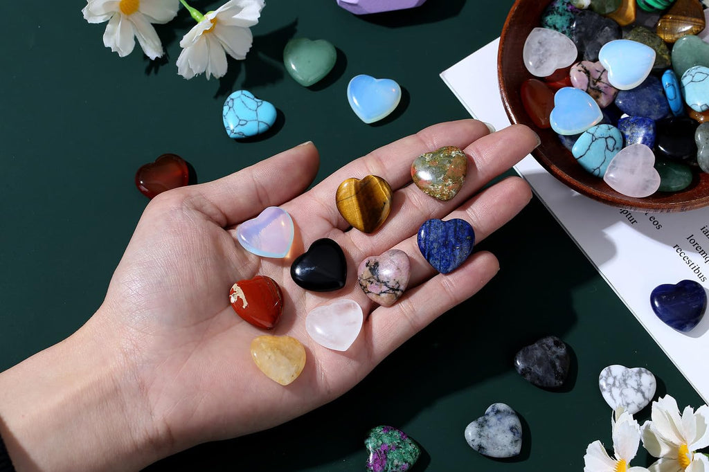 NUKAYAI 40 PCS 0.8 inch Heart Shaped Crystals Heart Stones Love Cute Tiny Trinket Gemstones Rose Quartz Amethyst Set Wholesale R