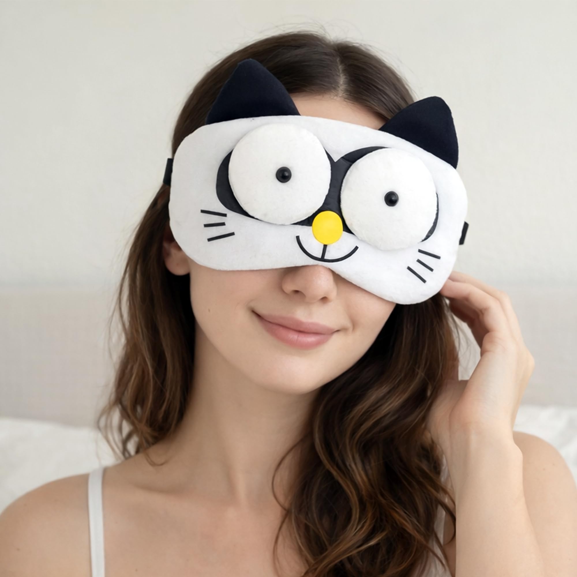 Jenna Cute Sleeping Eye Shade Mask Cover For Insomnia, Meditation, Puffy Eyes And Dark Circles 3D Cat White With Gel