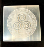 crystalmiracle Natural Selenite Charging Reiki Gemstone Plate Crystal Healing FENG Shui Metaphysical Gemstone Gift Positive Ener