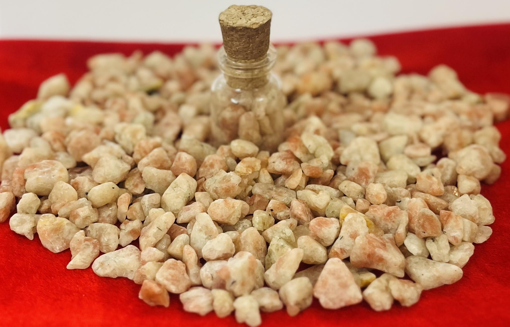 Indian Consigners Natural Crushed Polished Tumbled Gem Stone Chips, Decoration & Healing Crystals (Sun Stone)