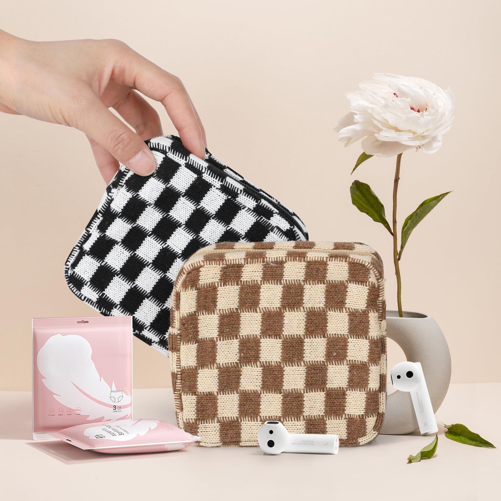 CekPo Sanitary Napkin Storage Bag, Menstrual Pad Zipper Checkered Portable Period Bag Panty Liners, Tampon Storage Pouch for Wom
