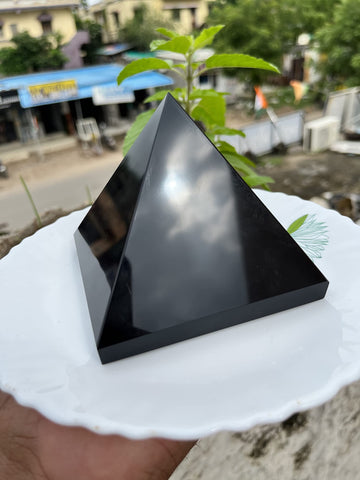 Large Black Shungite Pyramid | EMF Protection | Meditation | Home Protection Crystal | Home Decor Crystal | Detox Crystal | Puri