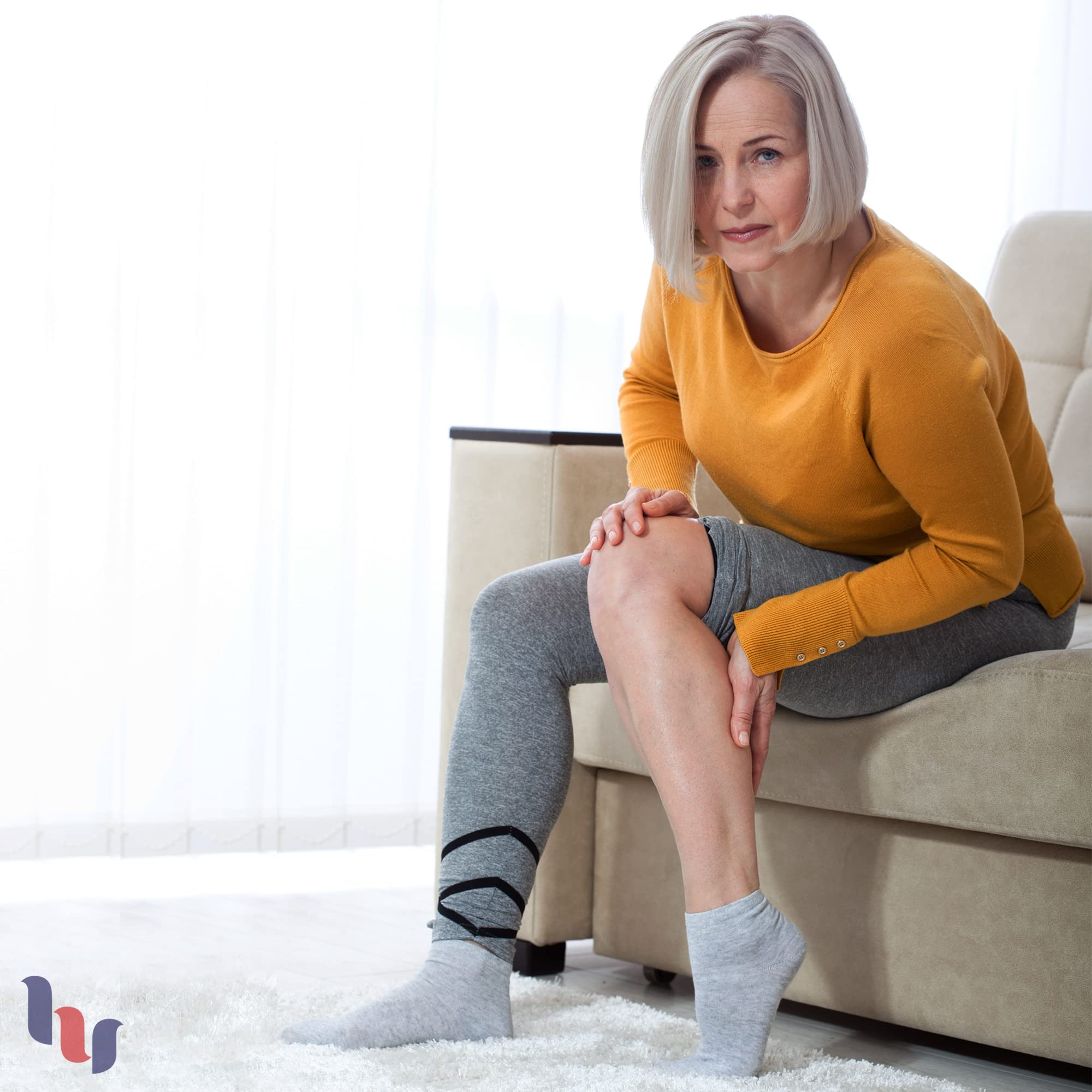 Hugh Ugoli Diabetic Socks for Women, Super Soft & Thin Ankle Socks, Wide & Loose, Non-Binding Top & Seamless Toe, 4 Pairs, White
