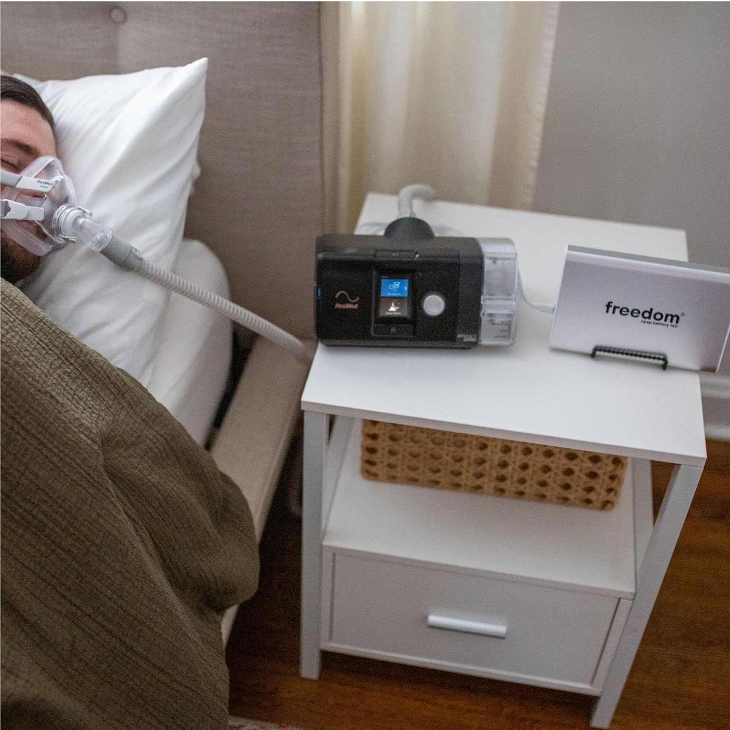 Freedom CPAP Battery Backup Power Supply, 160 Watt Hour, for Camping, Airline Travel & Power Outages (White)