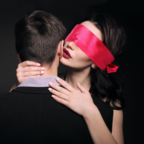 FRESHME 2pcs Silk Bundle Satin Sleep Mask Eye Mask Blindfold - Blockout Light Soft Adjustable Blind Cover Eye Mask, Valentine's 