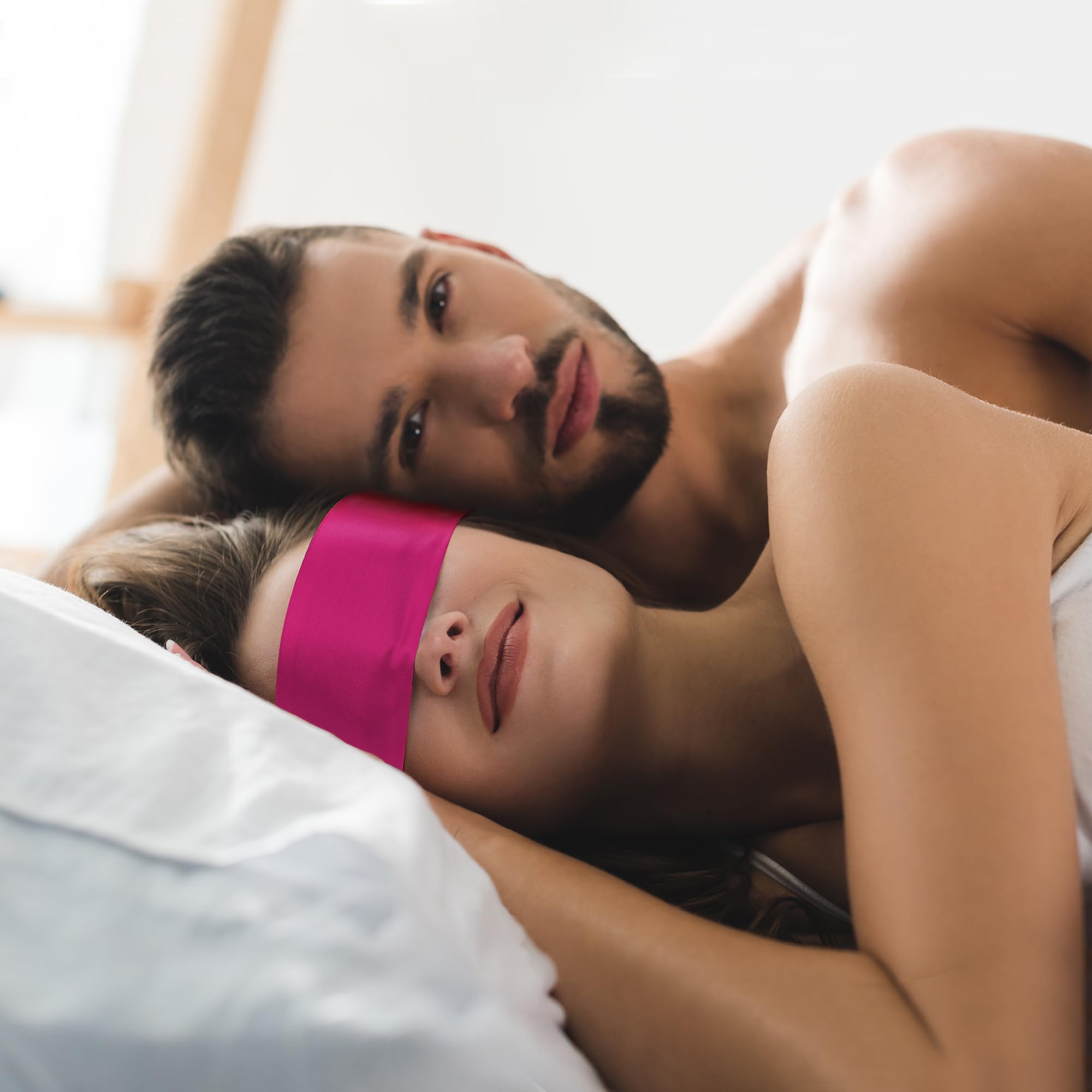 FRESHME Satin Sleeping Mask - Eye Mask for Sleeping Comfortable Adjustable Eye Blindfold Cover for Women Men Night Travel Nap Yo