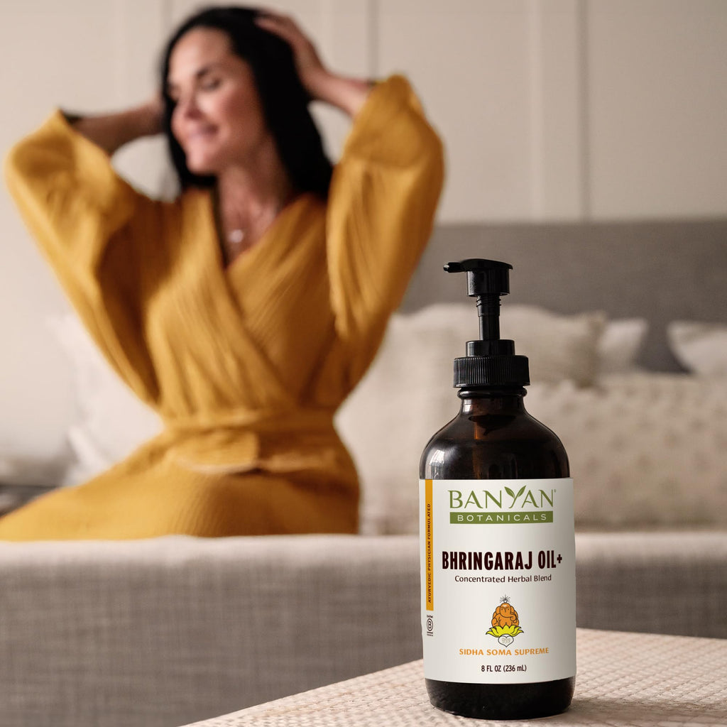 Banyan Botanicals Bhringaraj Oil+ - Organic Herbal Oil with Bhringaraj, Gotu Kola, and Rose - for Organic Skin Care and Hair Car