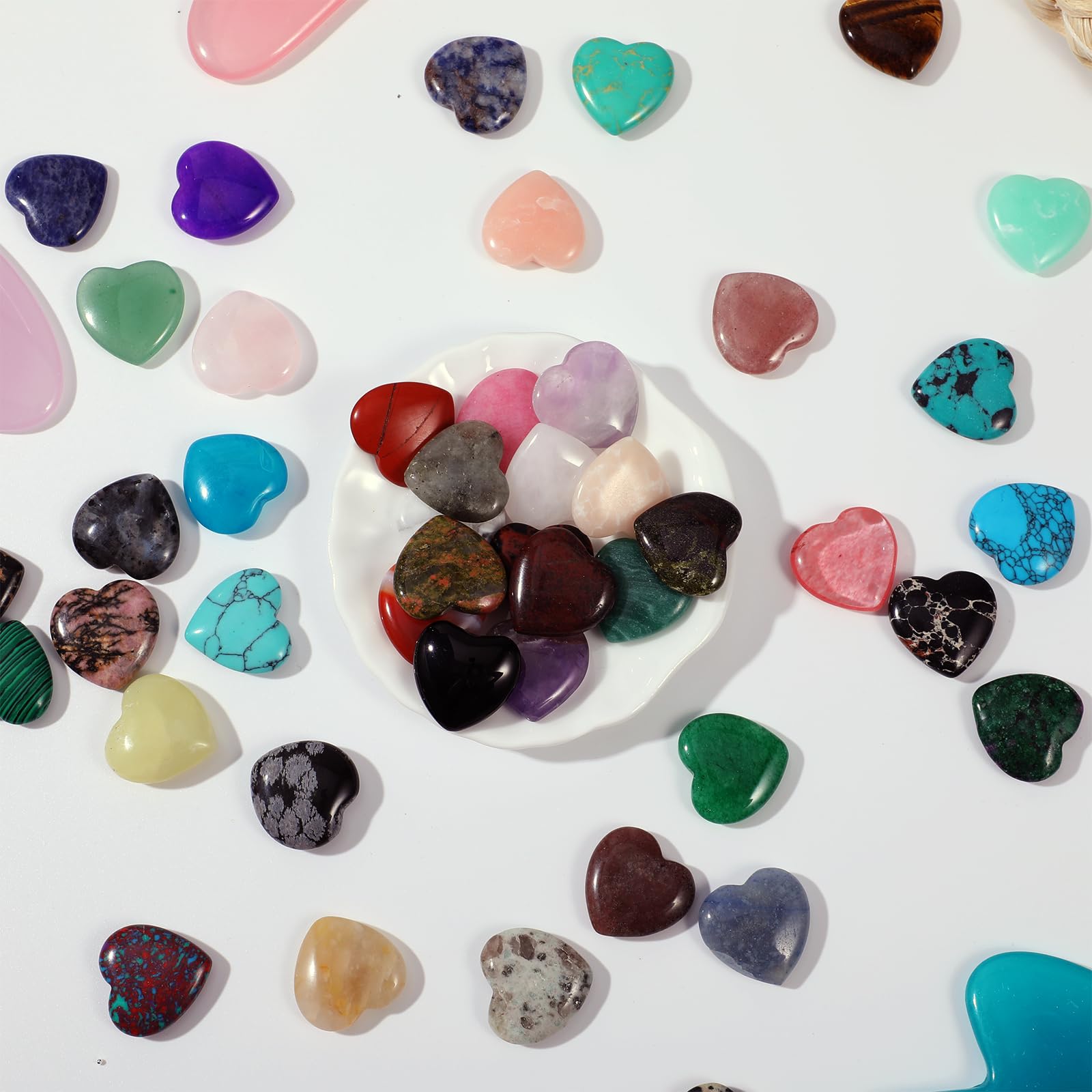 96Pcs Heart Shaped Crystals Stones, 0.8in Worry Stones Bulk Crystals and Healing Stone, Natural Crystal Gemstones Mix-Color Set