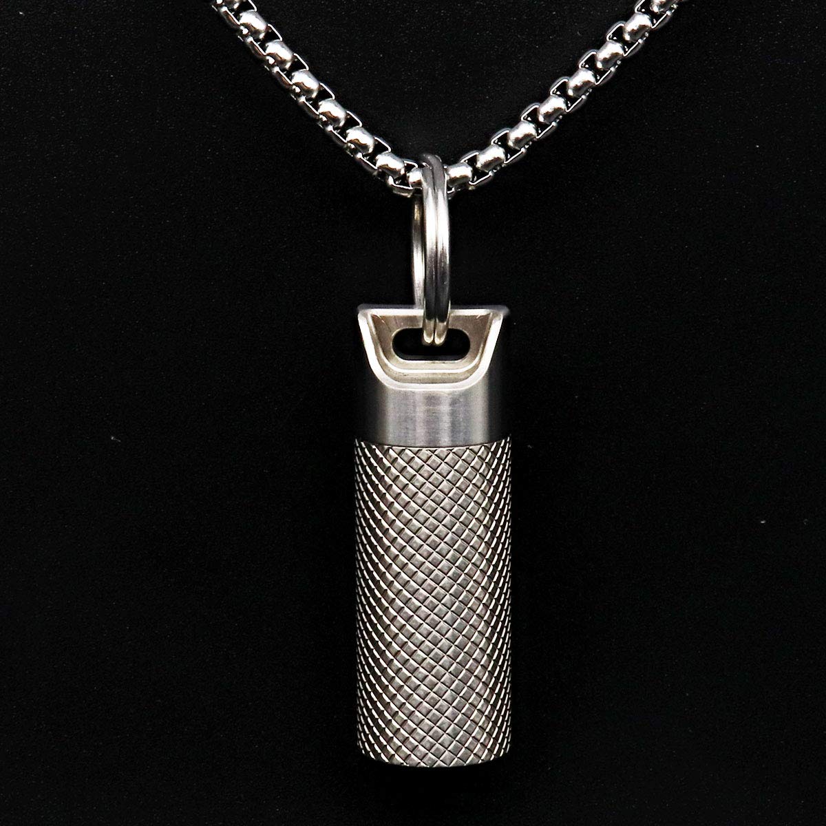 Small Pill Box Titanium Pill Fob Necklace Nitro Mini Waterproof Pill Holder Lightweight Survival Case Keychain Pill Case Necklac