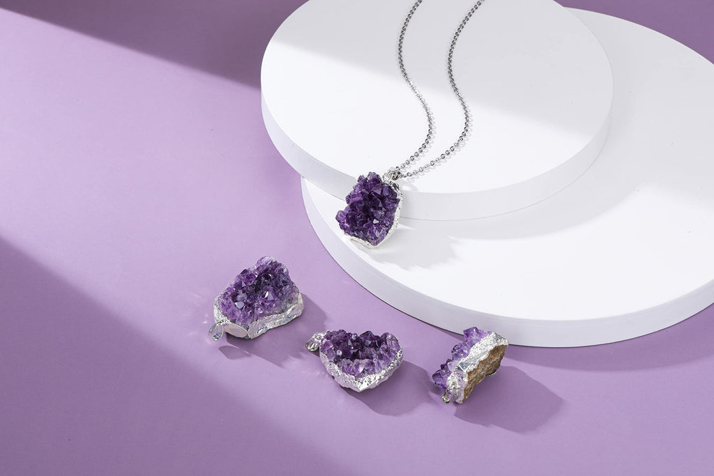 Jovivi Natural Amethyst Cluster Crystal Necklace for Women Men,Irregular Raw Rough Amethyst Quartz Stone Pendant Necklace Jewelr