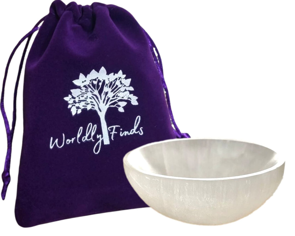 Worldly Finds Selenite Crystal Smudge Bowl, Polished Thickly Hand-Carved, Moroccan Crystal Holder to Charge, Cleanse Crystals, C