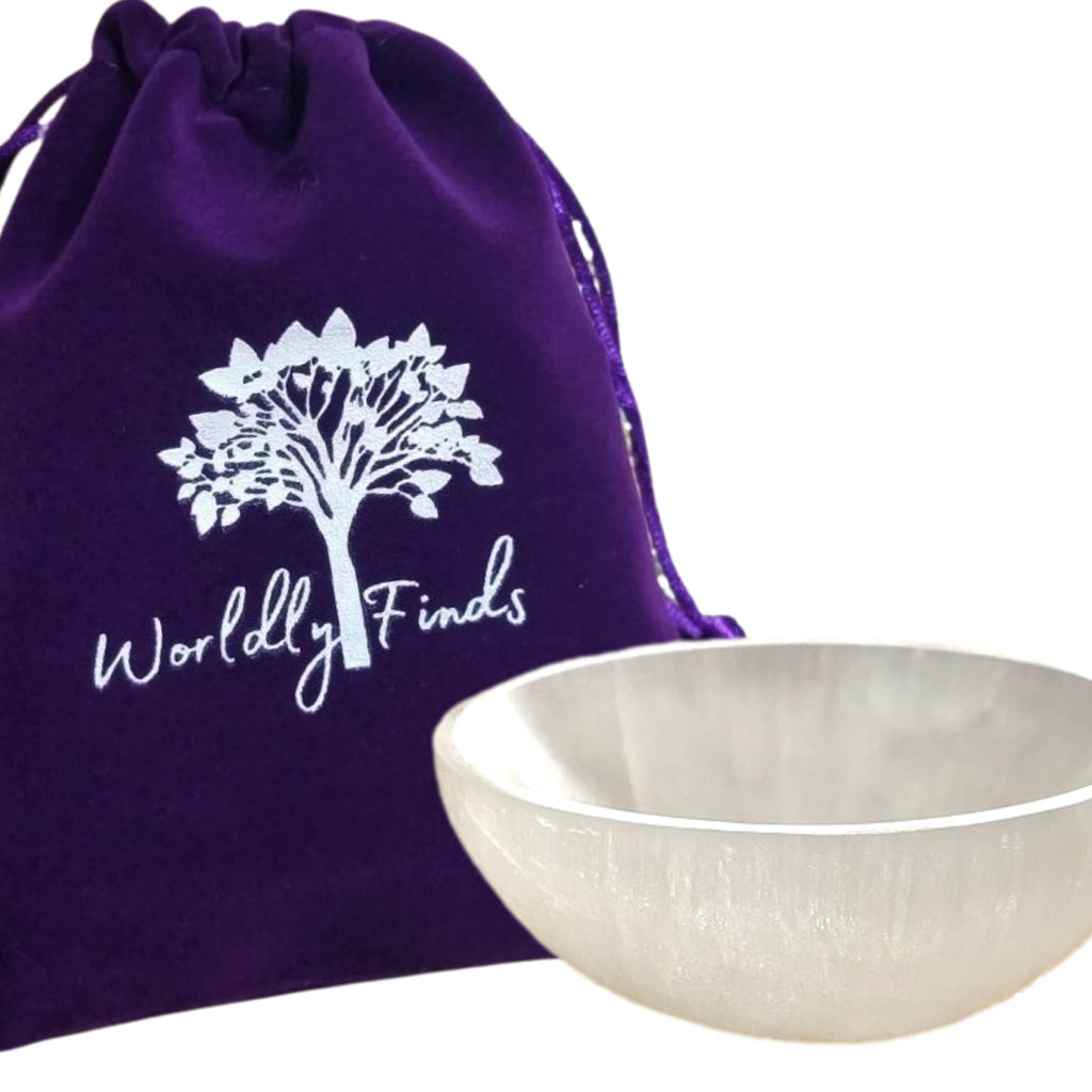 Worldly Finds Selenite Crystal Smudge Bowl, Polished Thickly Hand-Carved, Moroccan Crystal Holder to Charge, Cleanse Crystals, C