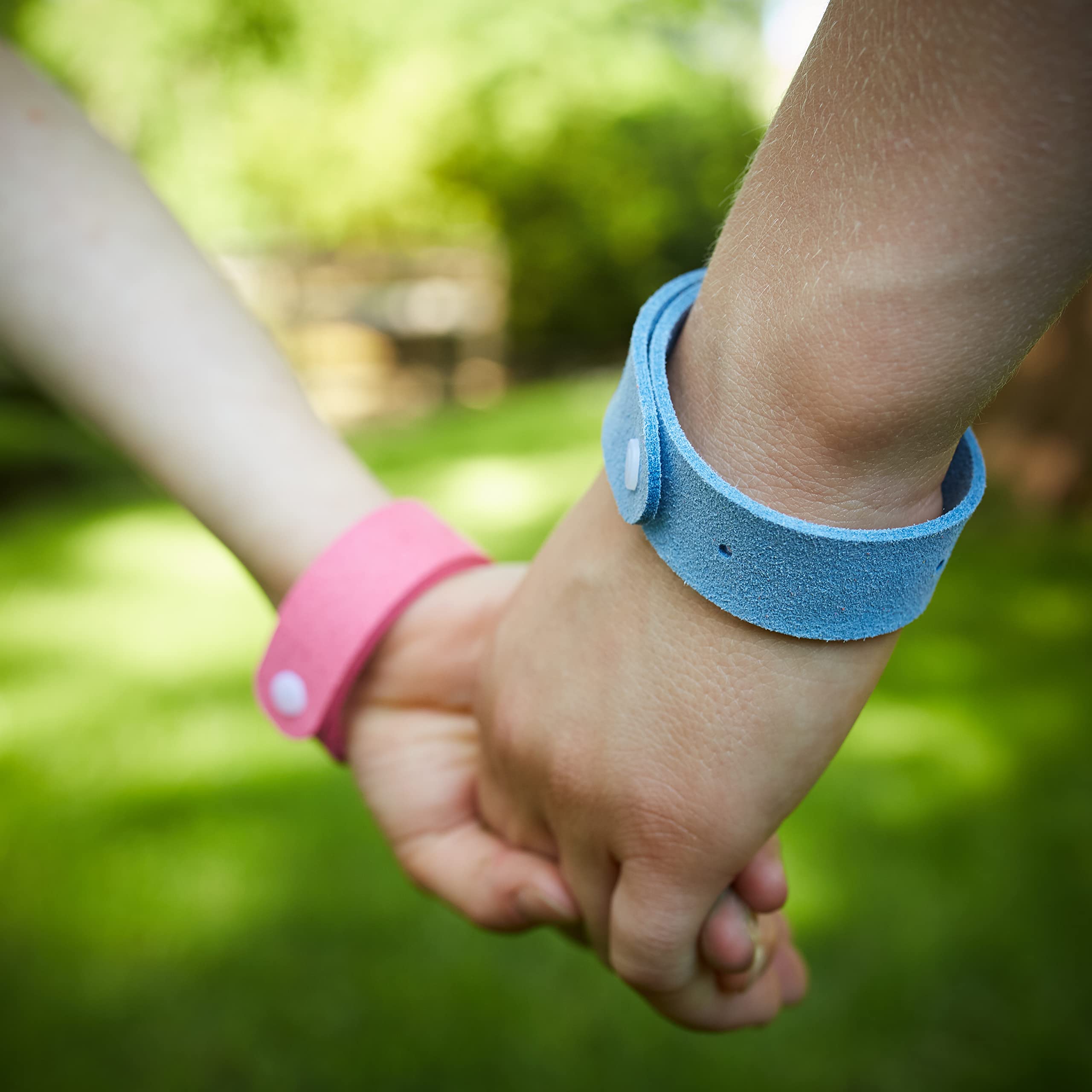 RiptGear Mosquito Bracelets - 15 Pack of Mosquito Bracelets for Kids and Adults, Insect Bracelet, Citronella Wristband - DEET Fr