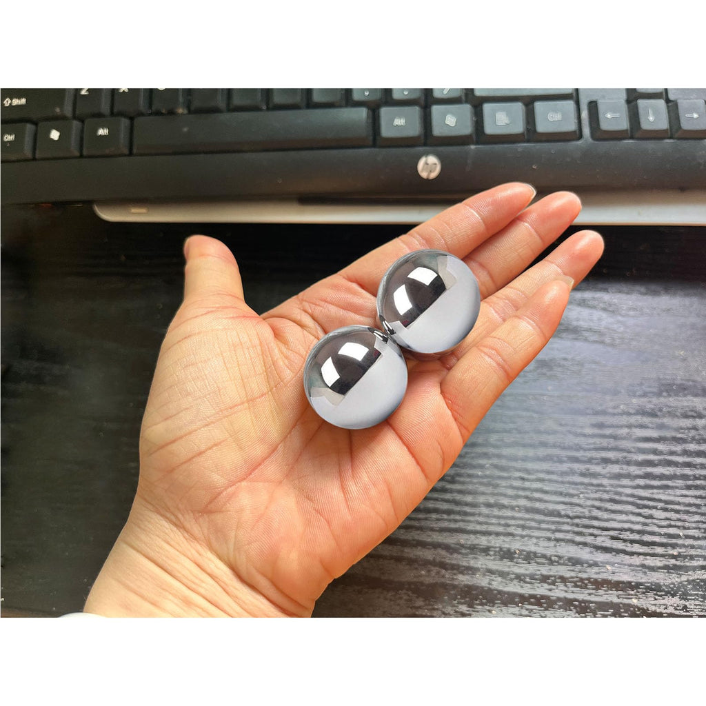 Tianigo Stainless Steel Baoding Balls Set, 1.2 Inches Chinese Health Balls, Metal Stress Relief Hand Massage Balls No Chime for