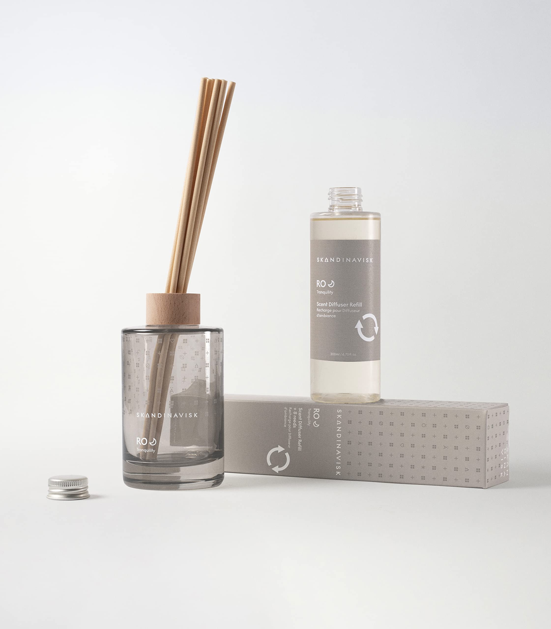 Skandinavisk RO Tranquility Scent Diffuser with 8 Reeds. Lasts +3 Months. Fragrance Notes: Cut Grass and Fallen Leaves, Cucumb