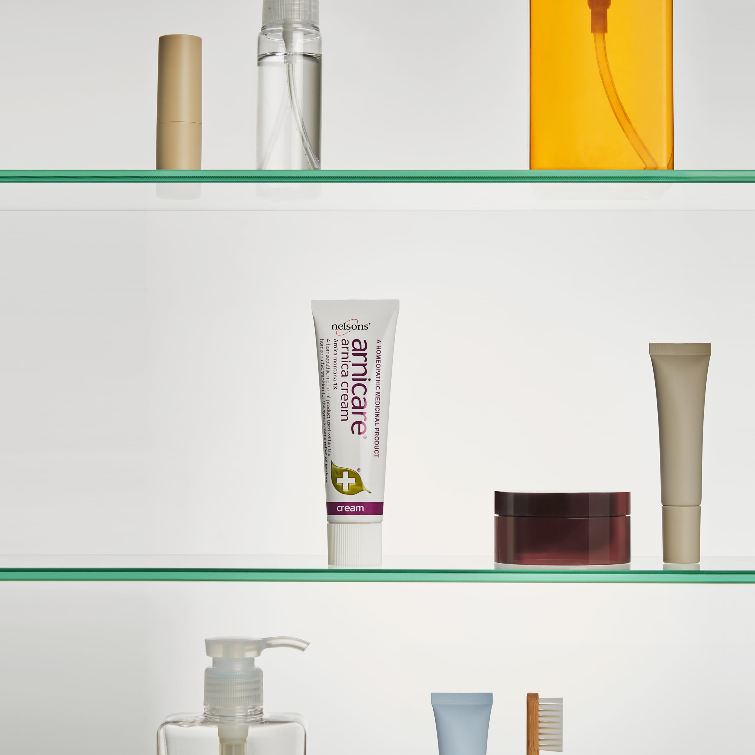 Nelsons Arnicare, Arnica Cream, Homeopathic Remedies, for Bruise Relief, Apply to Skin, Suitable for Adults, The Elderly & Child