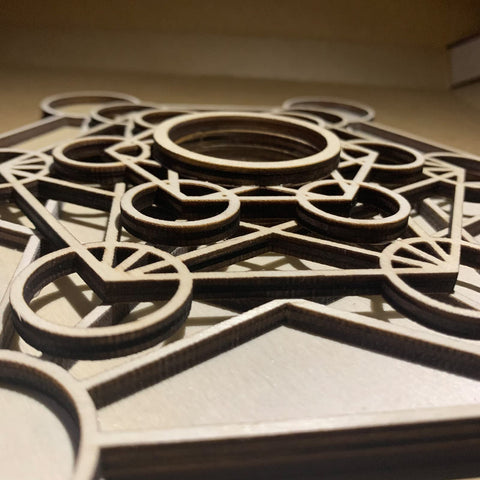 Metatron Crystal Grid Wooden Art 3D Metatron's Healing Energy with 7 Pieces Rough Seven Chakras Crystal Stone Set Sacred Geometr