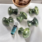 Windfulogo 2Pcs Mushroom Massage Stones Green Jade Stone Hot Rock for Eye Spa Massage 1.6 x 1.56 in(4x3.8cm)