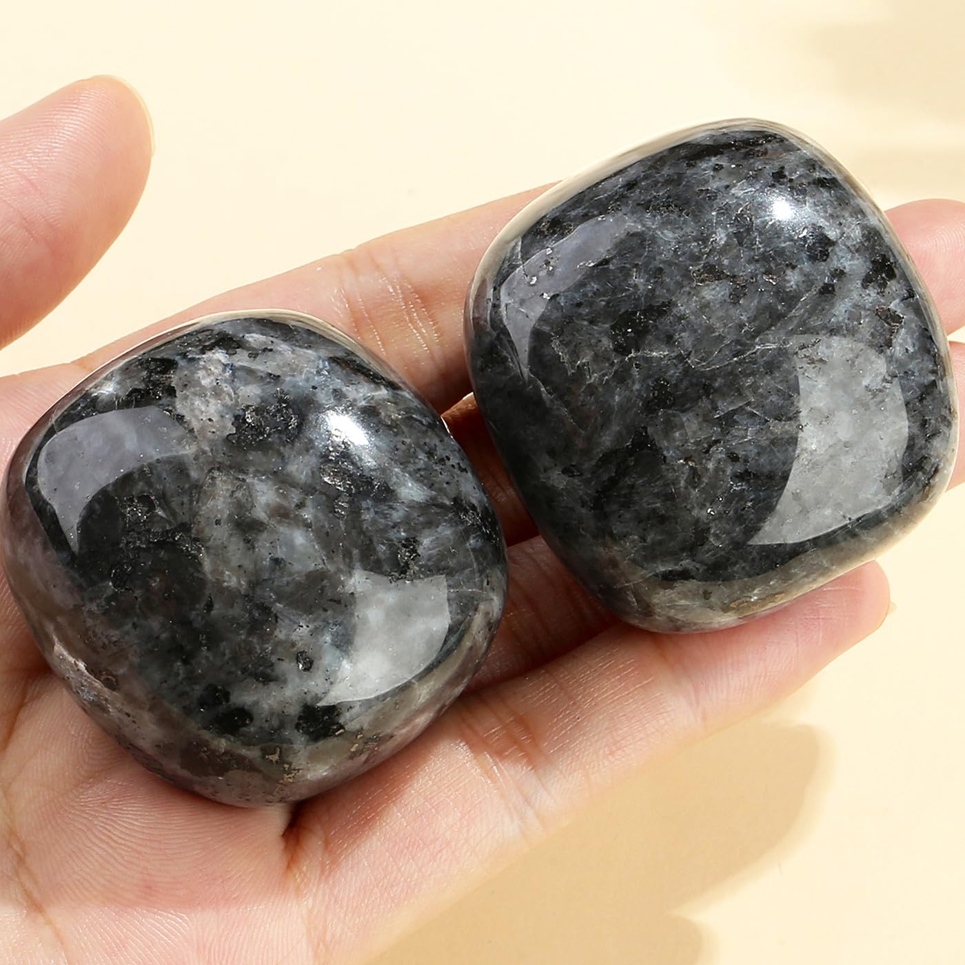 MAIBAOTA 1.6-2.0'' Labradorite Crystal Large Reiki Natural Tumbled Polished Stones for Energy Witchcraft Therapy Meditation DIY