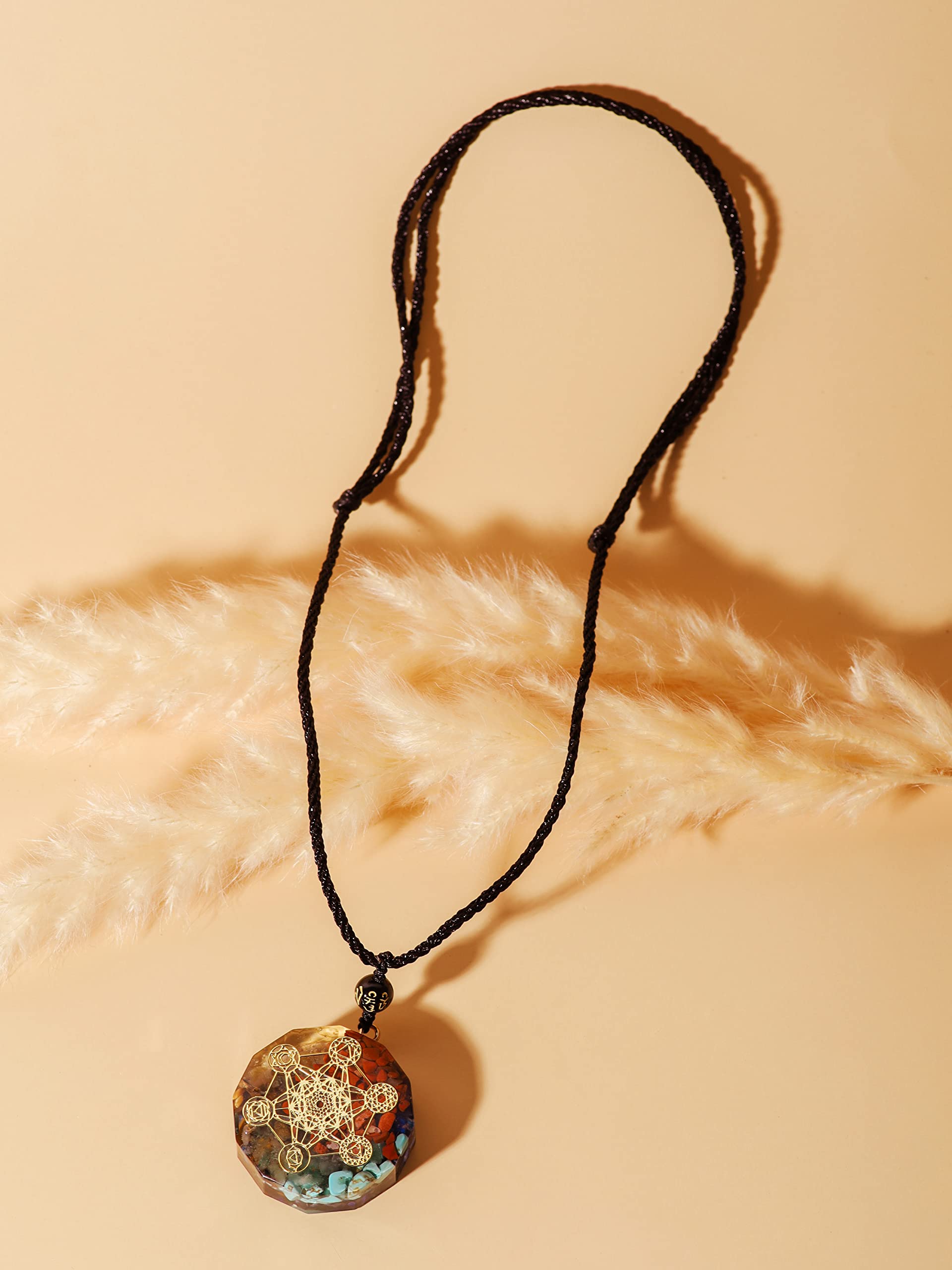 MINACHI Orgone Necklace, 7 Chakra Orgonite Metatron Cube Sacred Geometry Pendant for Spiritual Healing and Positive Energy Medit