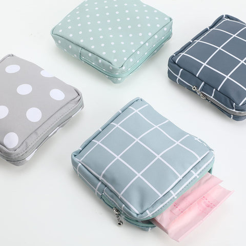 4 Pieces Sanitary Napkin Storage Bag Menstrual Pad Bag Nursing Pad Holder Portable Menstrual Period Sanitary Pouch Zipper Tampon